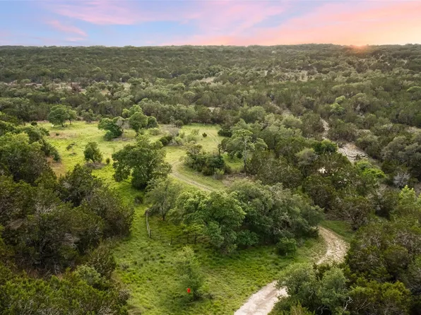 900 Lost Valley Rd, Dripping Springs, TX 78620