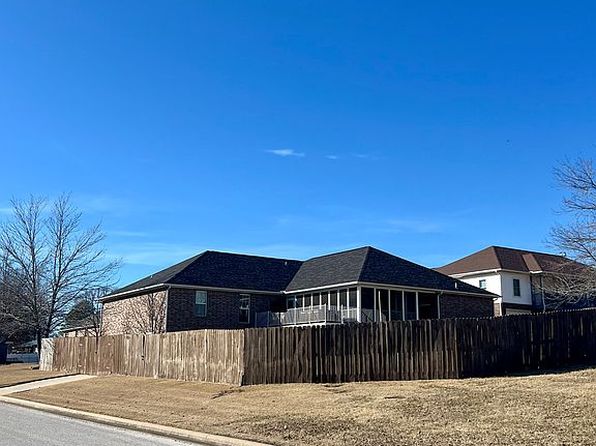 1001 Ridgeview St, Harrison, AR 72601