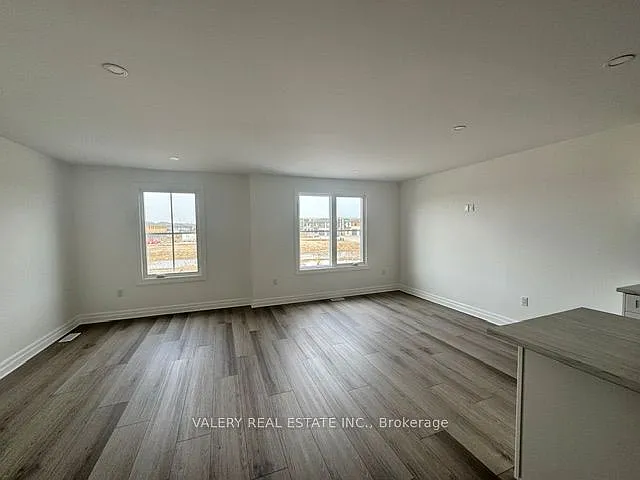 7489 Marvel Dr #3 — Photo 3