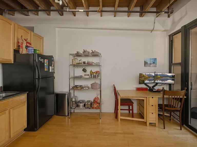 1503 S State St #812 — Photo 4