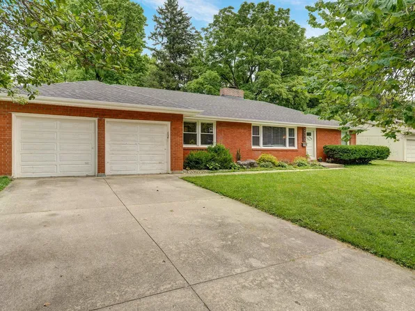 2110 S Valleyroad Avenue, Springfield, MO 65804
