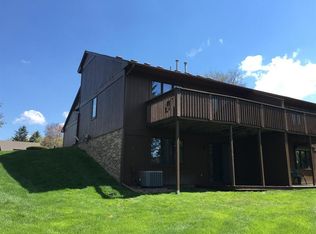 570 Echo Ct, Saline, MI 48176
