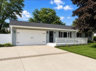 1170 Cypress POINT, Twin Lakes, WI 53181