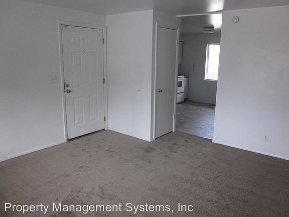 4th image of 1857 S 500 E APT B