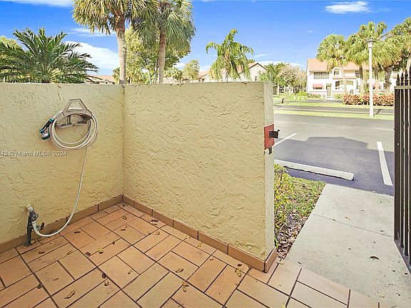4th image of 1204 Republic Ct #1204