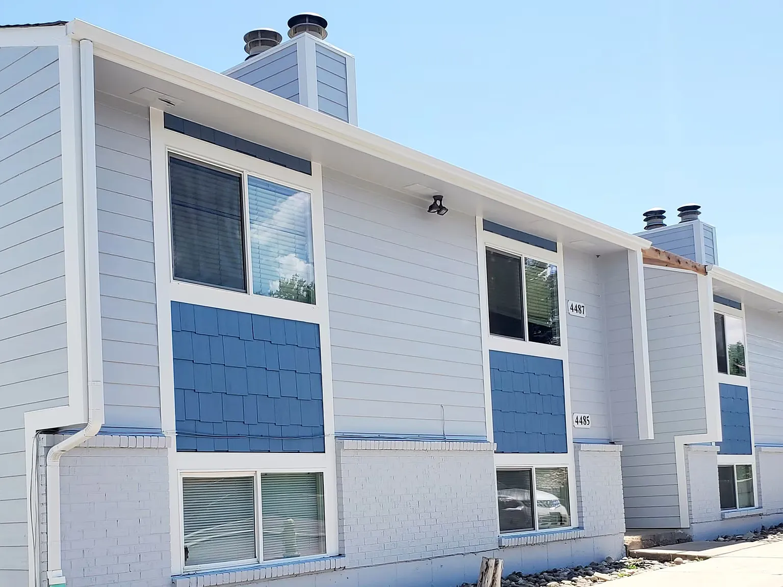 Eastcrest Apartments — Photo 1