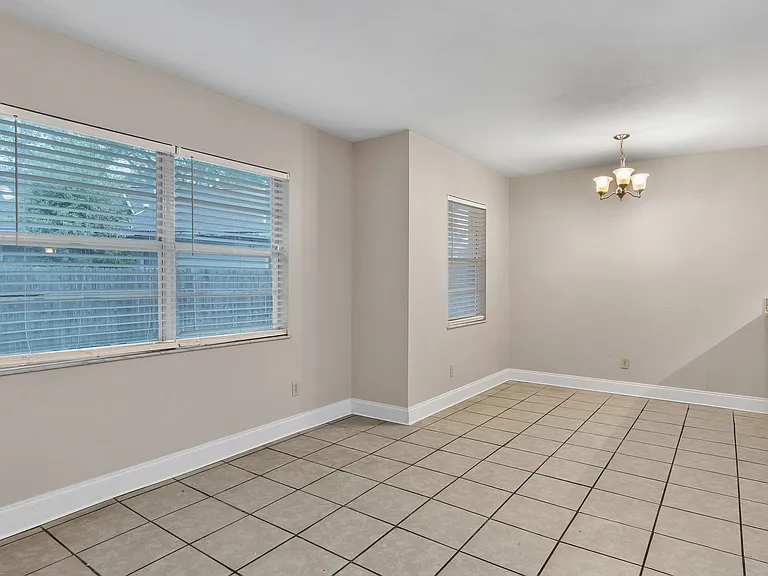 2121 S San Gully Rd #16 — Photo 4