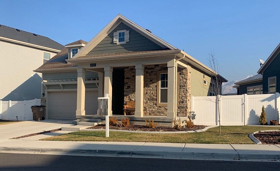 2nd image of 14127 S Deer Arch Ln