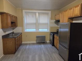 179 Pierson St #1-B, Orange, NJ 07050