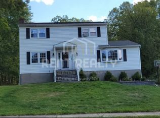 156 Barnes Rd, Washingtonville, NY 10992