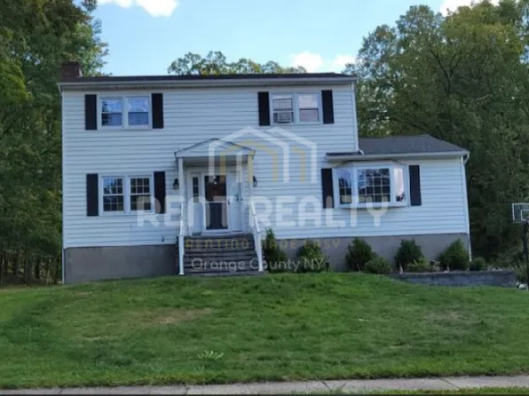 156 Barnes Rd, Washingtonville, NY 10992