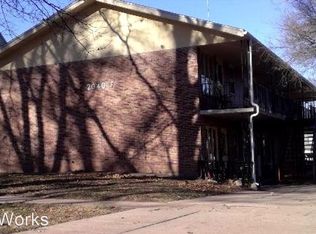 2040 F St #7-5, Lincoln, NE 68510