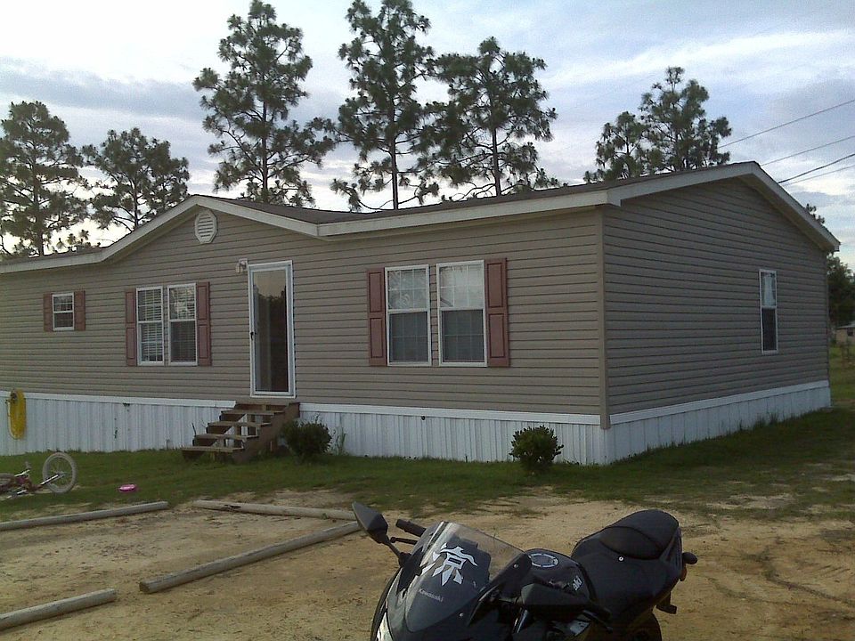 1st image of 18221 Longwood Dr