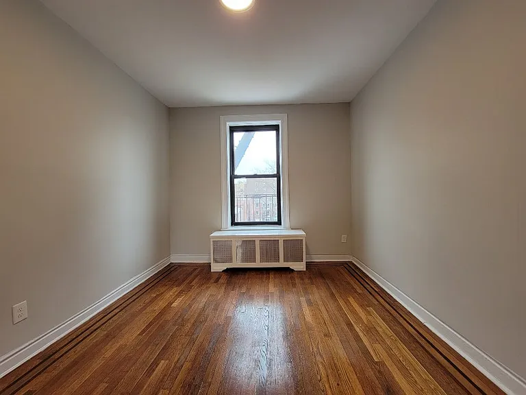 25-23 31st Ave #D55 — Photo 6
