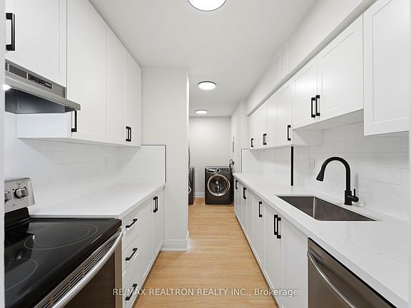 4th image of 370 Dixon Rd #1410