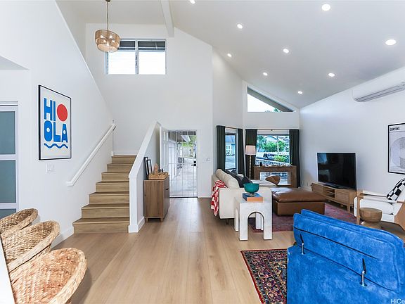 3rd image of 1614 Paukiki St