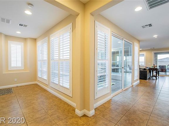 2nd image of 10743 Hammett Park Ave
