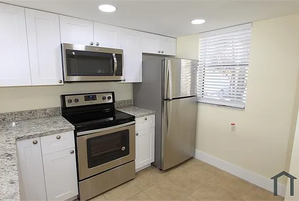 5200 NW 31st Ave #103 — Photo 6