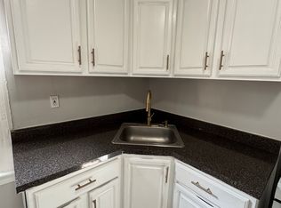 591 15th Ave #2F, Newark, NJ 07103