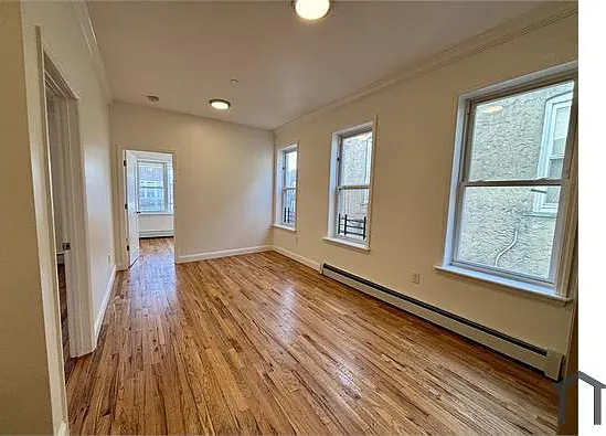 3367 Fenton Ave #3 — Photo 4
