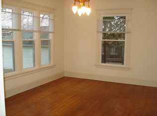 804 E Front St APT 1, Bloomington, IL 61701