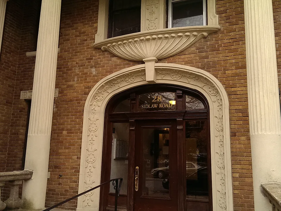 28 Sidlaw Rd #3