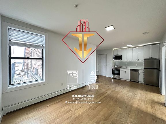 2nd image of 70 Lexington Ave #20