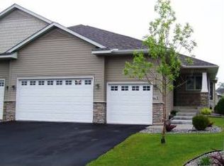 9786 Urbandale Ln N, Maple Grove, MN 55311