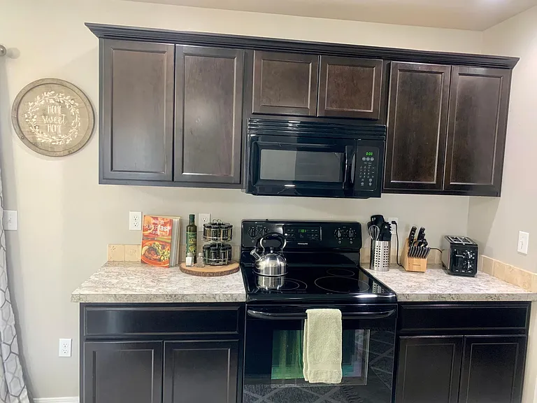 10344 W Wyatt Earp Dr — Photo 12