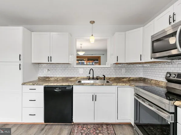 9507 Fern Hollow Way, Montgomery Village, MD 20886