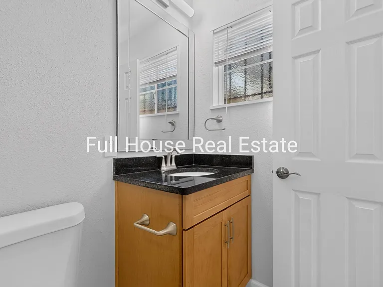 3500 Pitt St NE — Photo 22