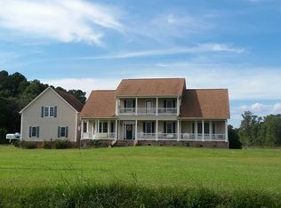 1804 Highsmith Rd, Burgaw, NC 28425