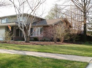 8317 165th St, Tinley Park, IL