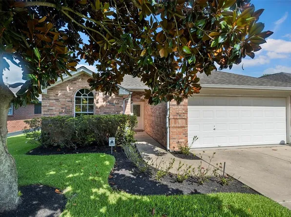 7078 Gentle Breeze Drive, Willis, TX 77318