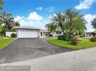 1801 NE 41st St, Oakland Park, FL 33308