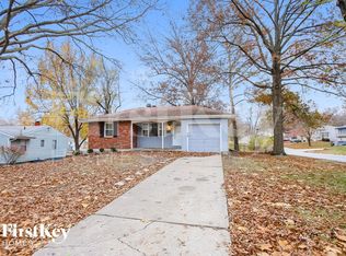 7801 NE 51st St, Kansas City, MO 64119