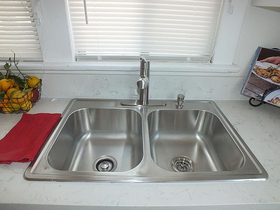 kitchen sink and window
