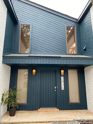 1st image of 2826 Low Oak St
