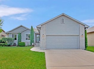 5104 N Saker Cir, Wichita, KS 67219