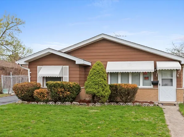 1303 Balmoral Ave, Calumet City, IL 60409