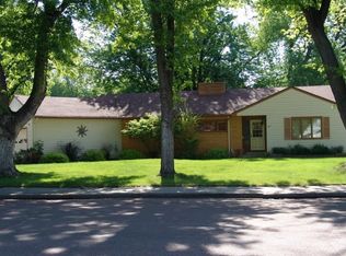 1350 Campbell Dr, Huron, SD 57350