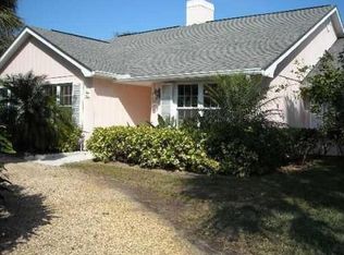 851 Seminole Ln, Indian River Shores, FL 32963