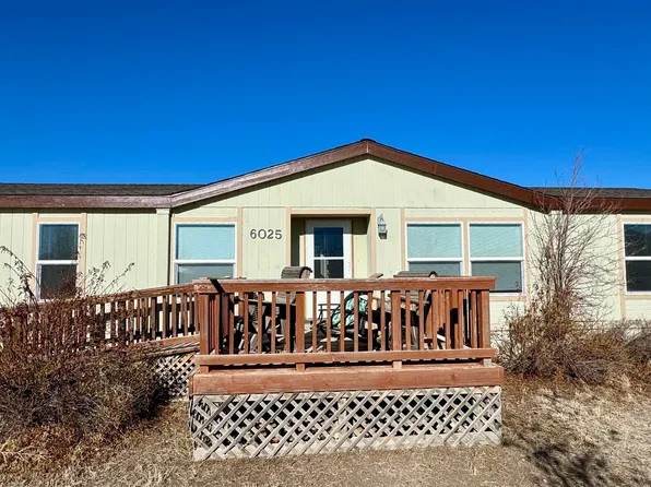 6025 Ardis Dr, Winnemucca, NV 89445