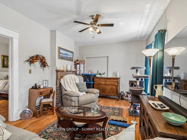 155 1/2 Lake St #MAIN — Photo 27