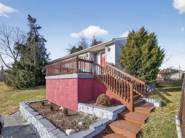 710 Porter Ave, Martinsburg, WV 25401
