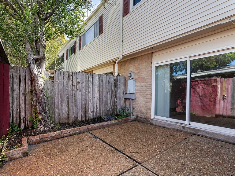 13228 Trail Hollow Dr #3228 — Photo 22