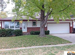 1144 Starview Ln, Lincoln, NE 68512