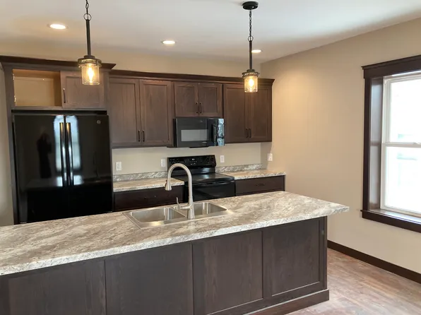 129 E Lincoln Ave #2, Fall Creek, WI 54742