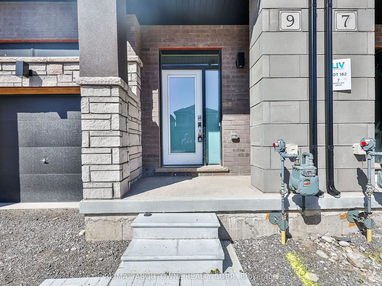 3 bed, $2,500 — Photo 4