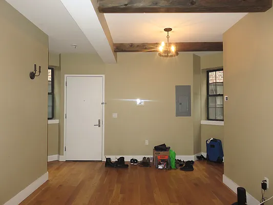 Rented by Rennit Inc. | media 38